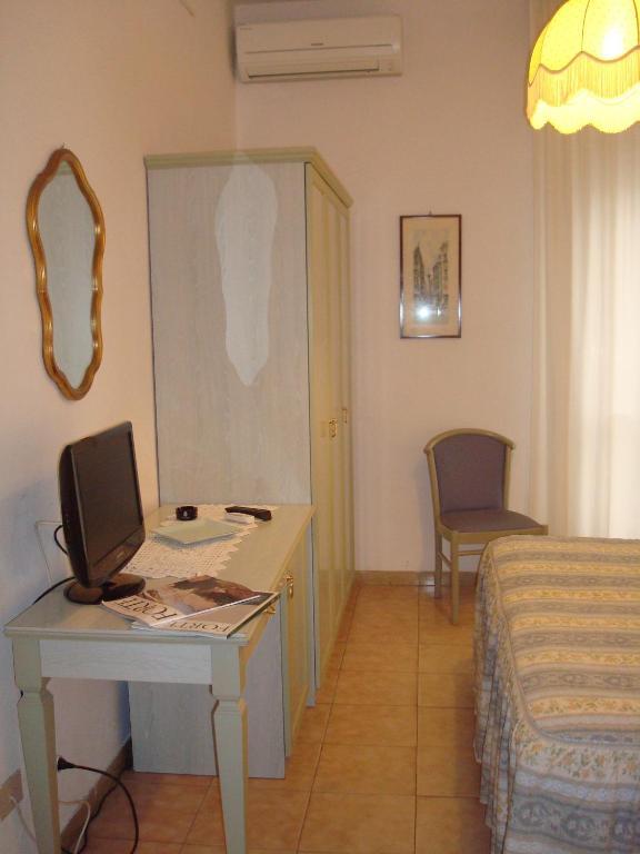 Hotel Villa Rona 포르데데이마르미 객실 사진